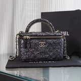 Wellow Bags - Chanel - Bags  - 201