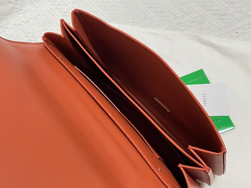 B-VENETA STYLISH HANBAGS FOR WOMEN - 009
