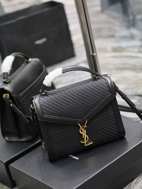 Amelia - YSL Bag - 1826