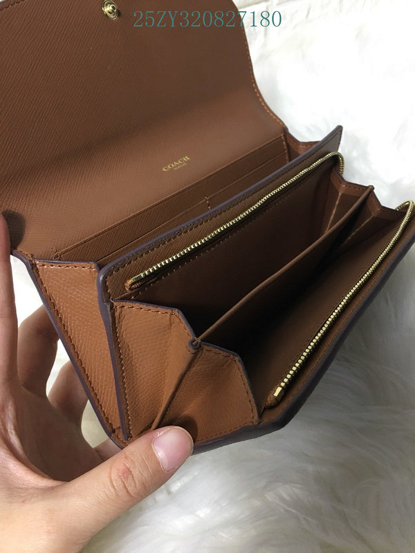 Amelia - CAH Wallet - 133