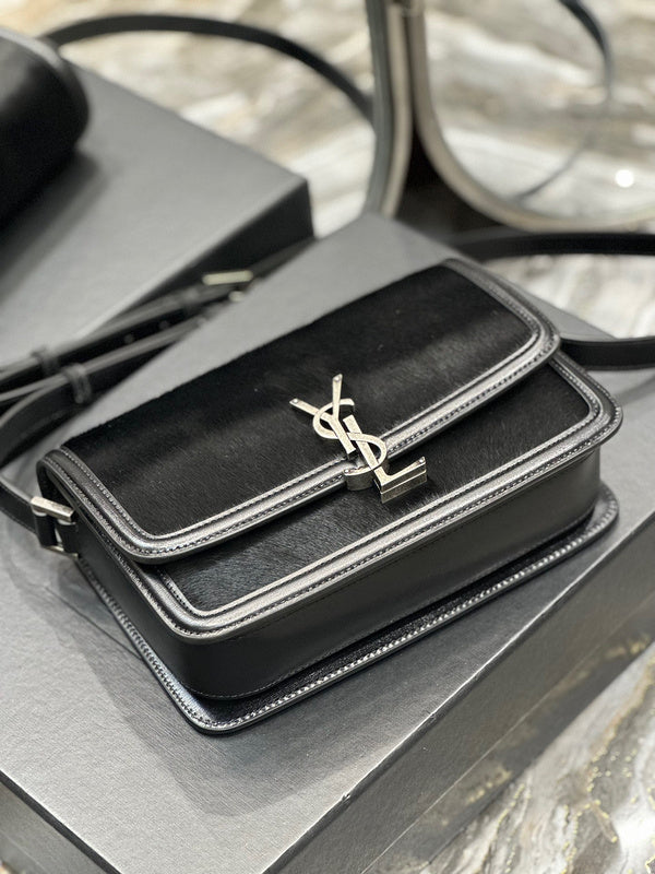 Amelia - YSL Bag - 3928
