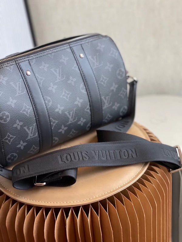 Fan Fashion Lu-Vi bags - 17066