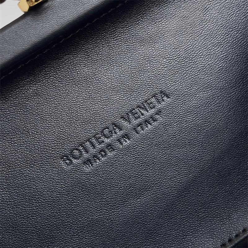 Amelia- BOV Bags - 078