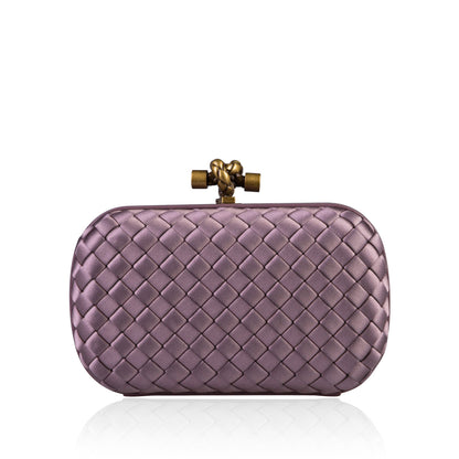 Knot Clutch