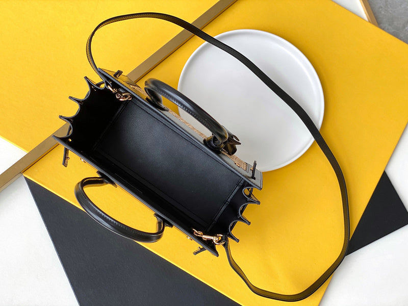 Amelia - YSL Bag - 4146