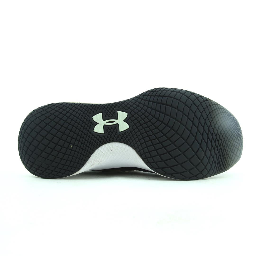 UNDER ARMOUR CHARGED BREATHE LACE