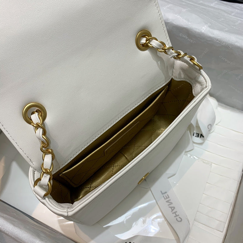 Wellow Bags - Chanel - Bags  - 525