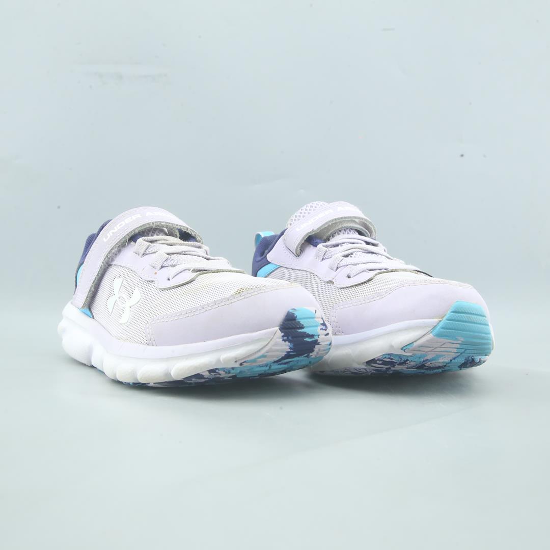 UNDER ARMOUR CHARGED ASSERT 9