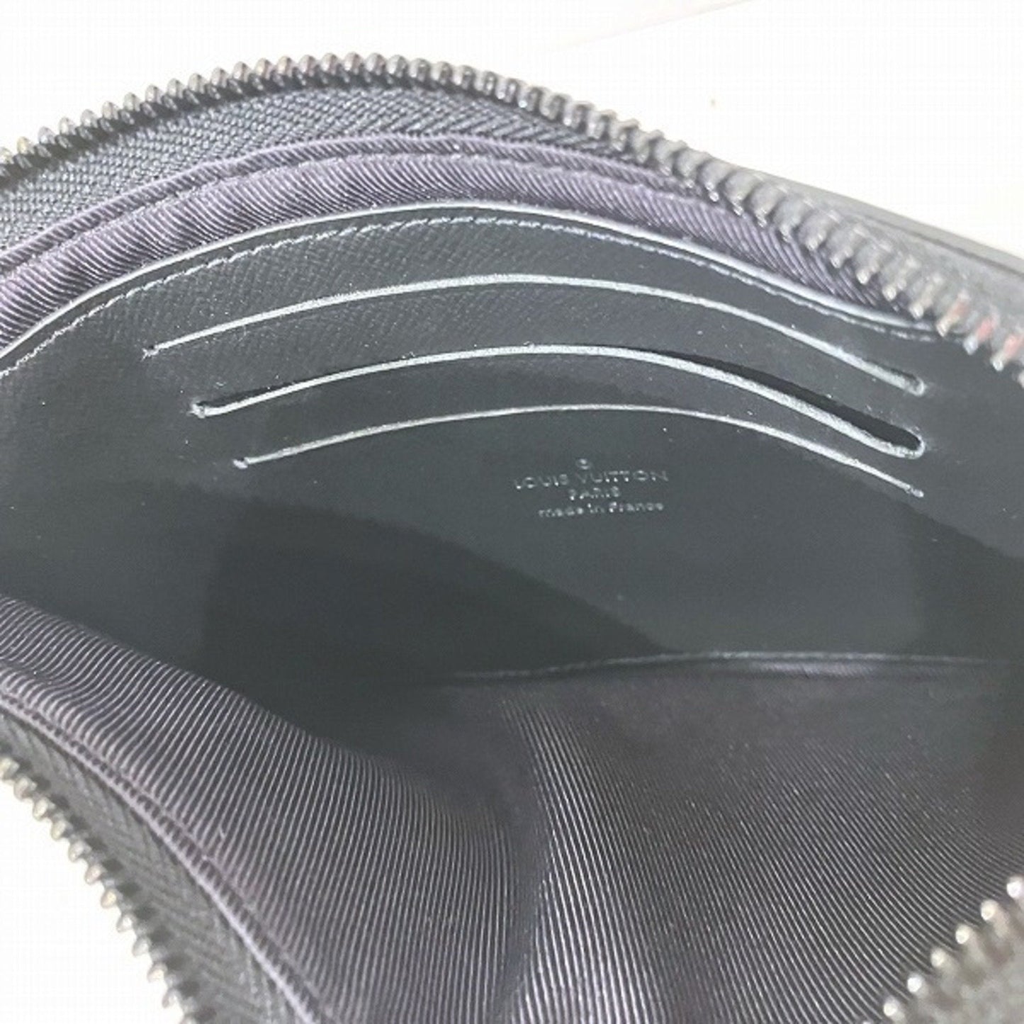 Louis Vuitton Pochette Zippée  Canvas Clutch Bag
