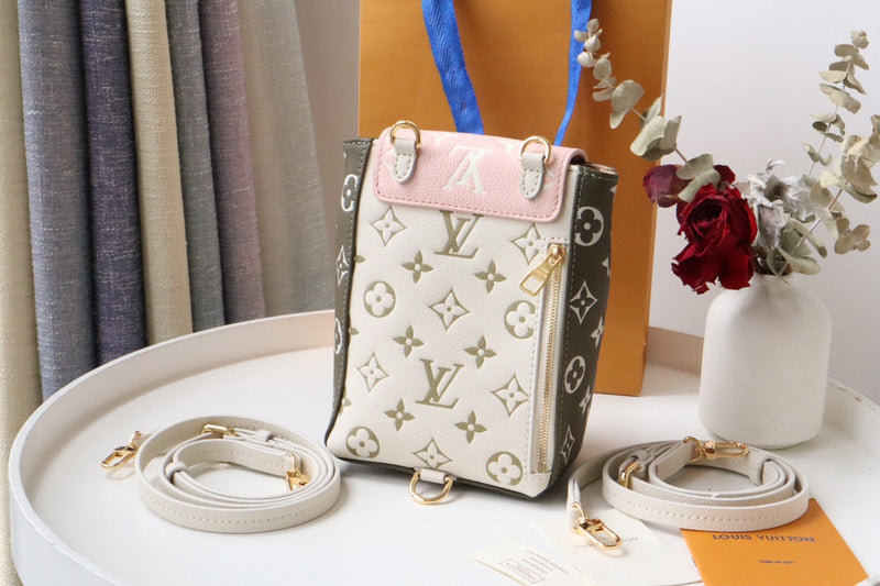 Fan Fashion Lu-Vi Bags - 16824