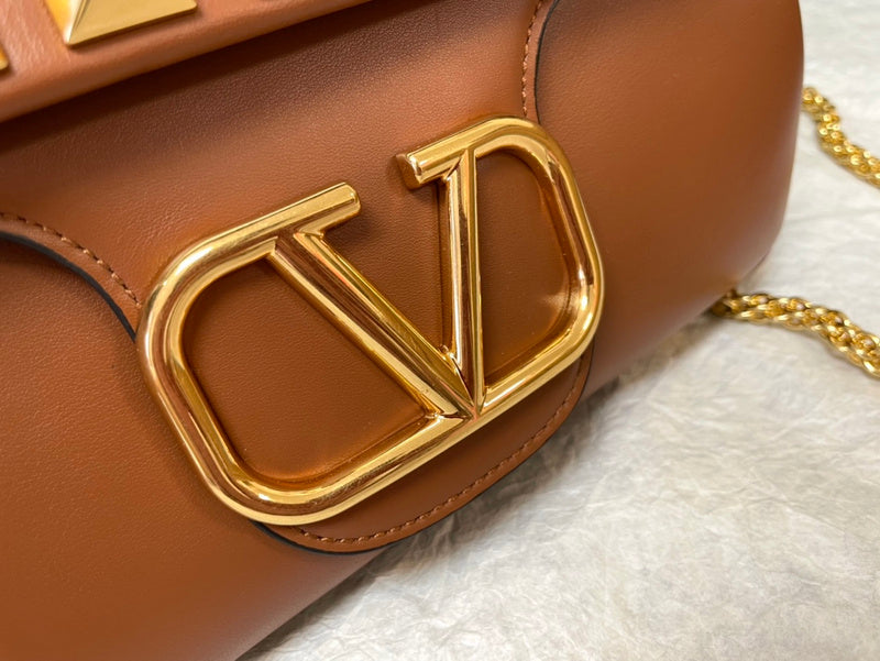 VAL LUXURY BAGS - FOR FASHION LOVERS  AFFORDABLE LUXURY BAGS- 568