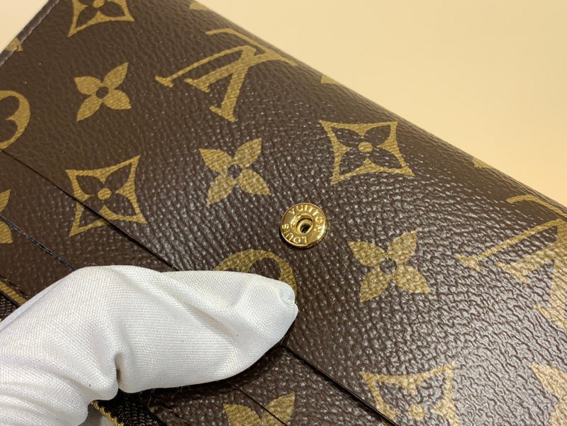 Amelia- LOV  Luxury  Wallets - 299