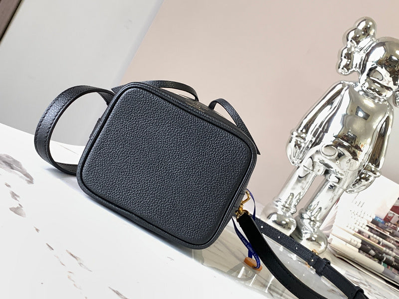 Amelia's Bag Gallery - LOV Bags - 1126