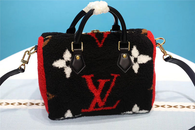 Fan Fashion Lu-Vi bags - 8161