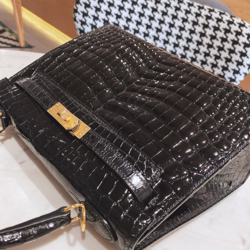 Amelia - HMS Bags - 1619