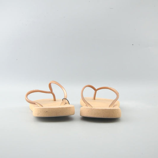 HAVAIANAS .