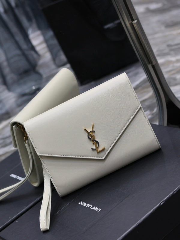 Amelia - YSL Bag - 2361