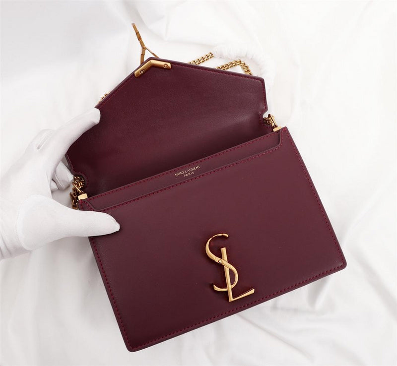Amelia - YSL Bag - 2827