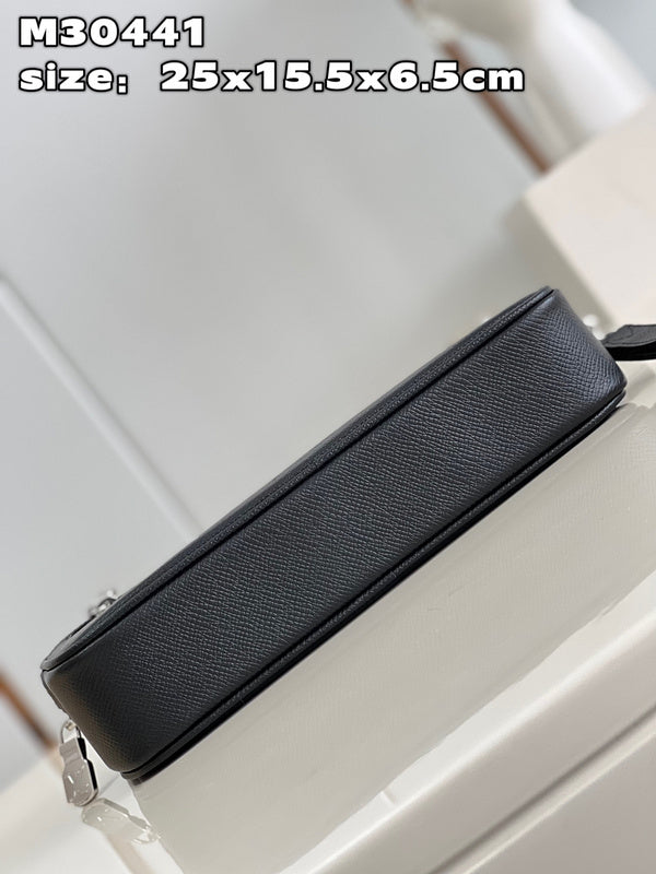 Amelia- LOV  Luxury  Wallets - 400