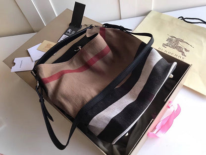 Burberry Bags - Bagsattire   425