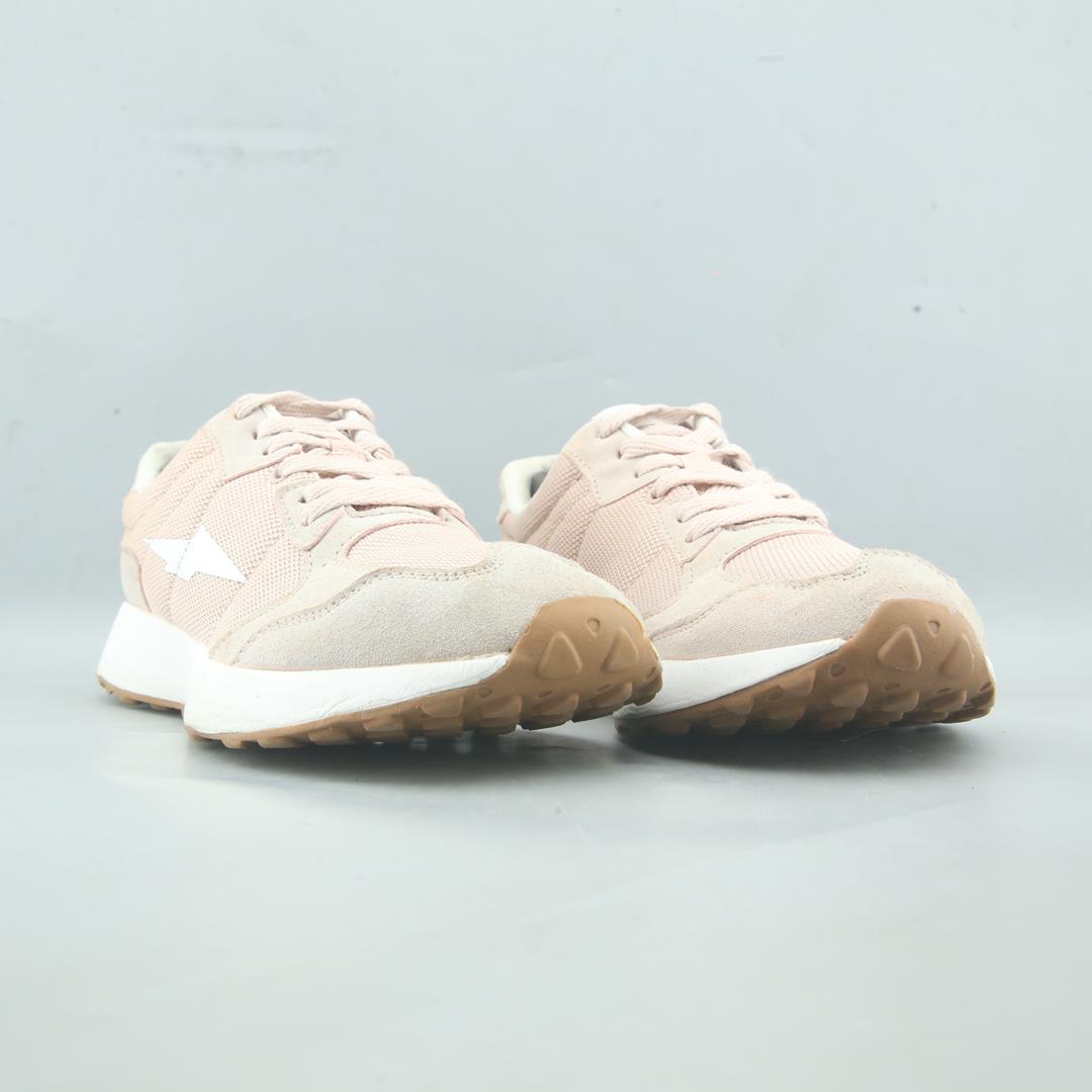 AVIA MEMORY FOAM