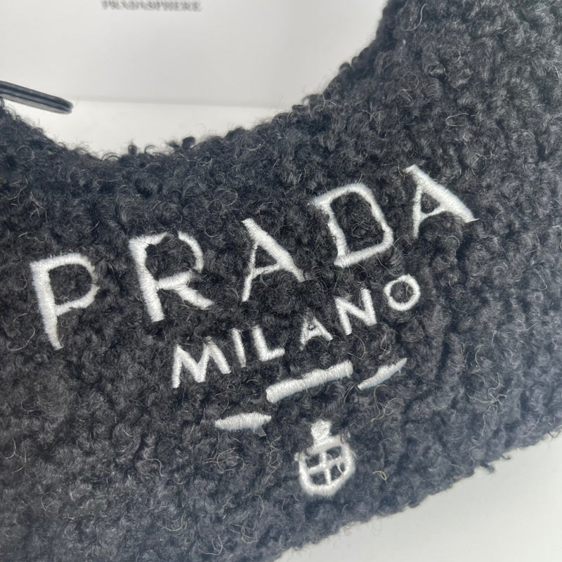Barnes-Bags - Prada Bags - 926