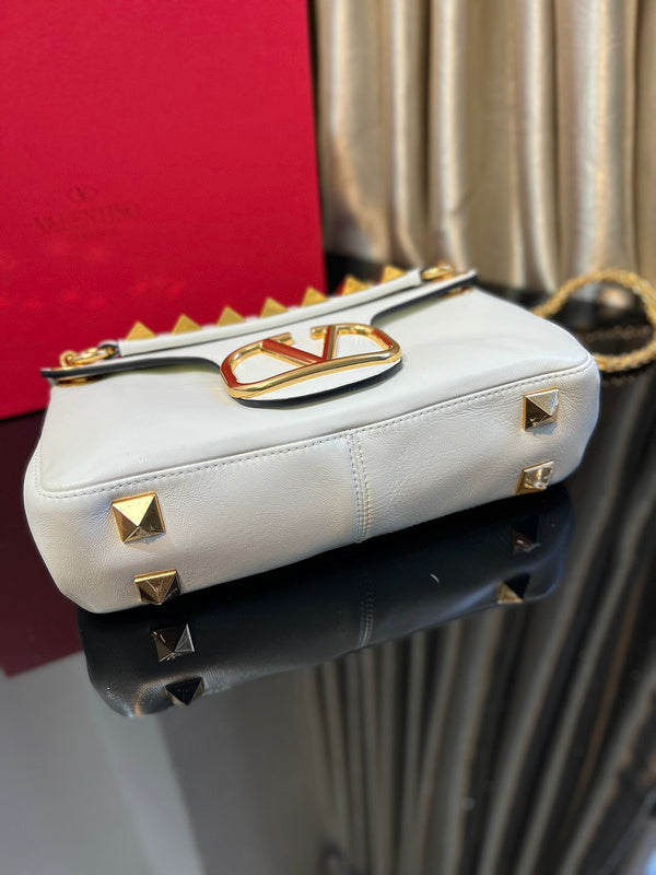 VAL LUXURY BAGS - FOR FASHION LOVERS  AFFORDABLE LUXURY BAGS- 1544