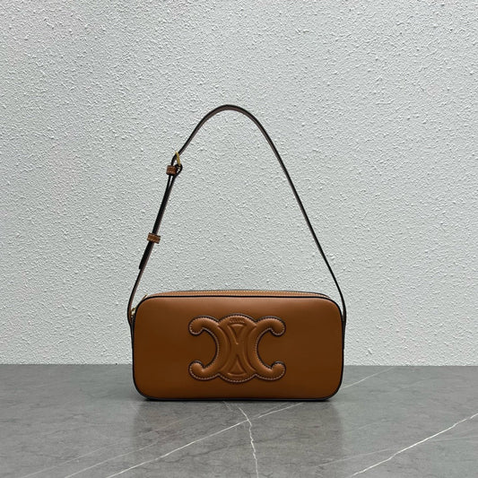 CE Camera Shoulder Bag Cuir Triomphe Brown For Women 10in/26Amelia199183DU3.04LU