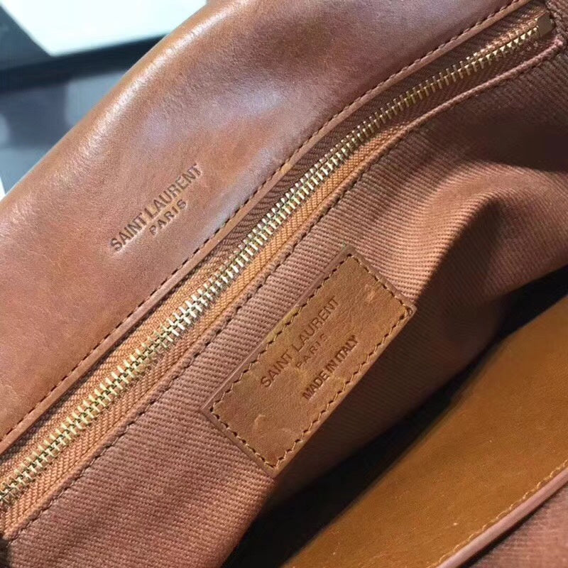 Amelia - YSL Bag - 3880