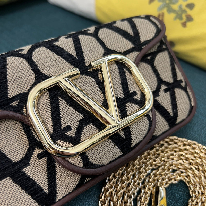 Amelia's Bag Gallery - VEL Bags - 419
