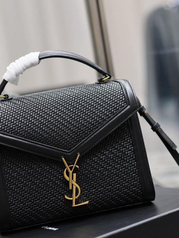 Amelia - YSL Bag - 1826