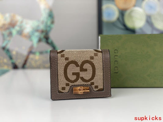 Amelia- Mix Wallets - 522
