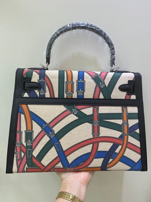 Amelia - HMS Bags - 1725