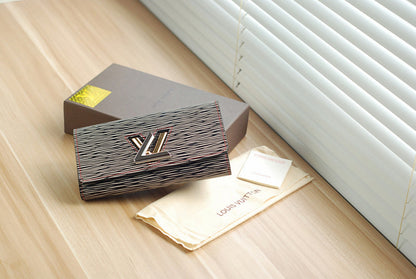 Fan Fashion Lu-Vi bags - 9374