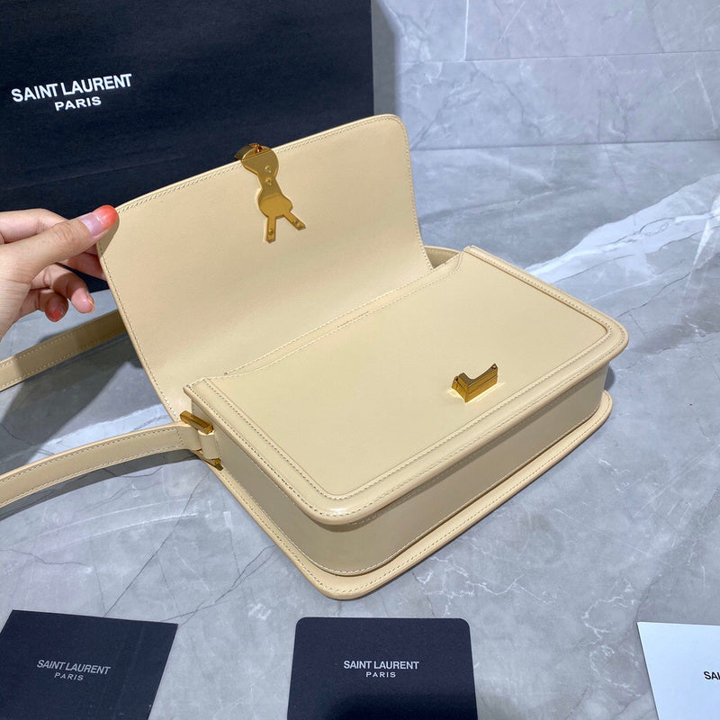 Amelia - YSL Bag - 4110