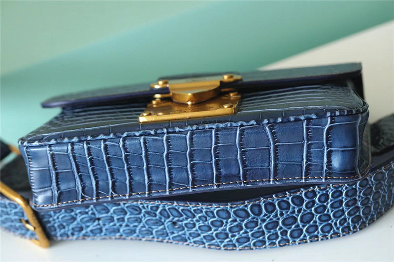 Fan Fashion Lu-Vi bags - 9963
