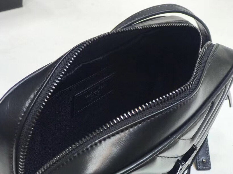 Amelia - YSL Bag - 2121