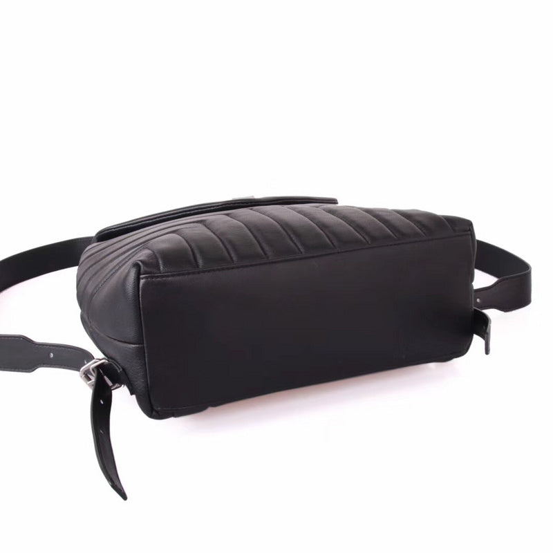 Amelia - YSL Bag - 3889