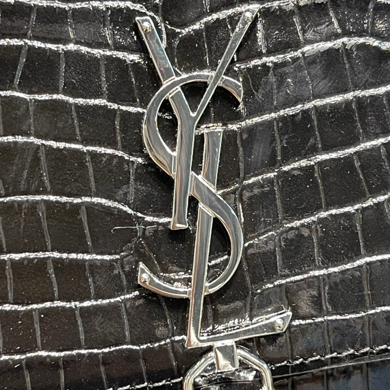 Amelia - YSL Bag - 1938