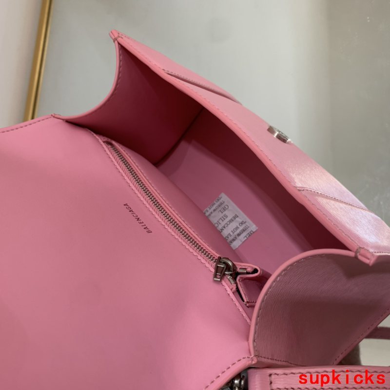 Amelia- BG Hourglass Bags - 135