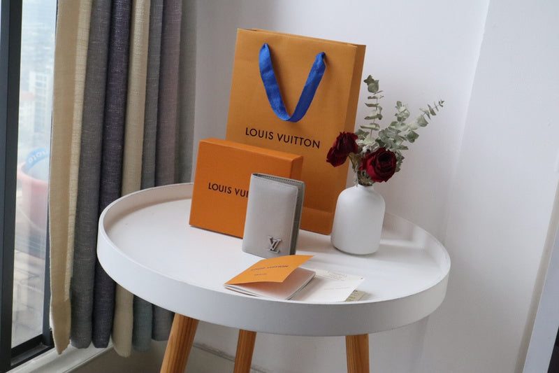 Amelia- LOV  Luxury  Wallets - 630