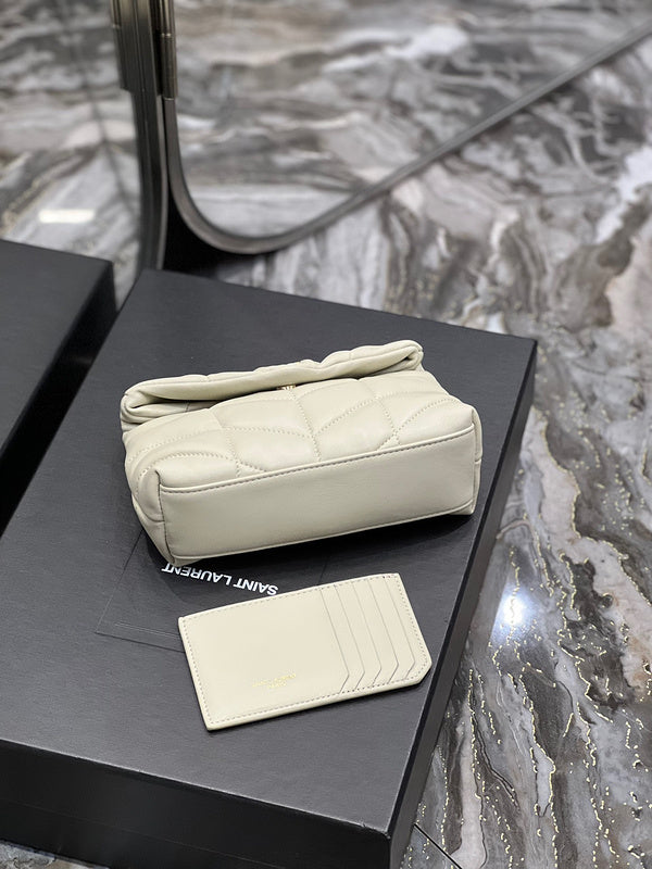 Amelia - YSL Bag - 1779