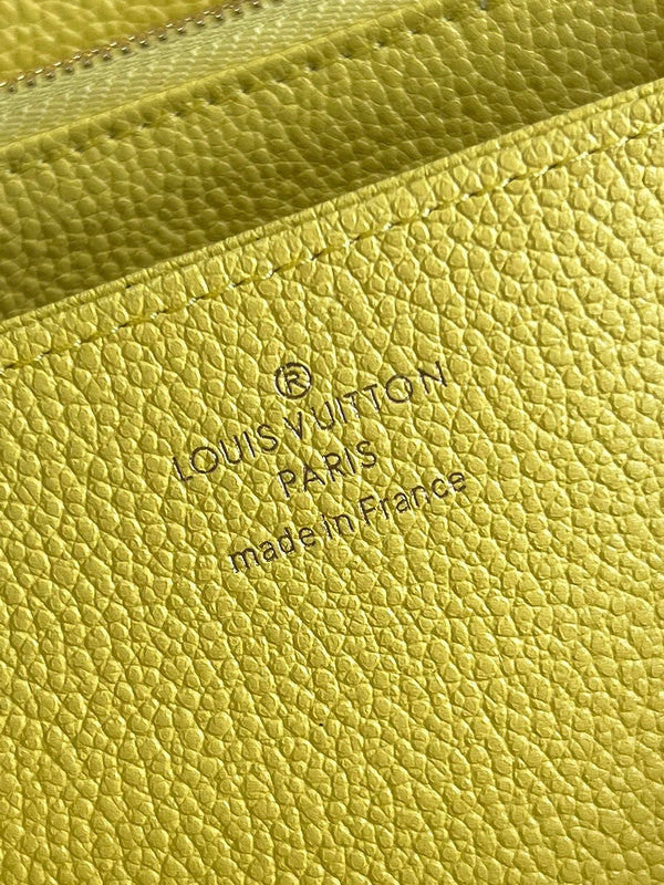 Amelia- LOV  Luxury  Wallets - 572