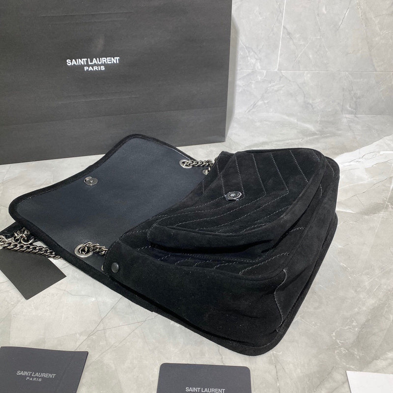 Amelia - YSL Bag - 4047