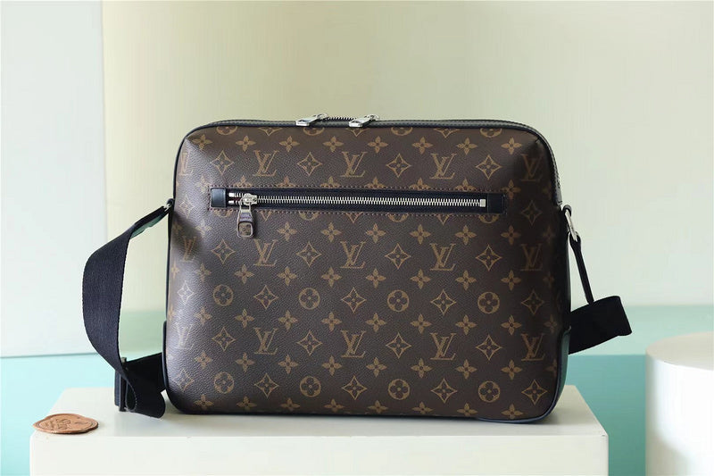 Fan Fashion Lu-Vi bags - 9989