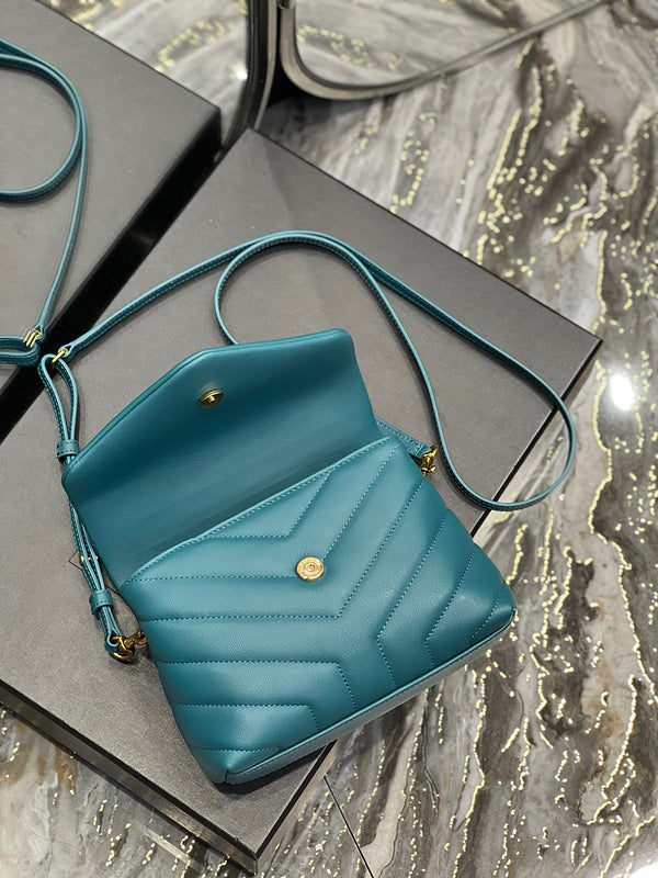 Amelia - YSL Bag - 4030
