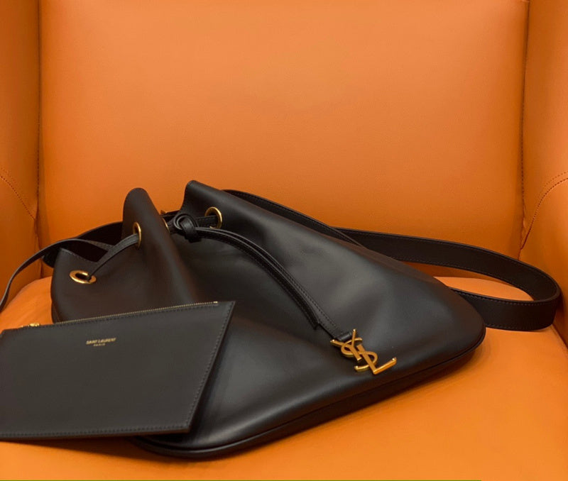 Amelia - YSL Bag - 2053
