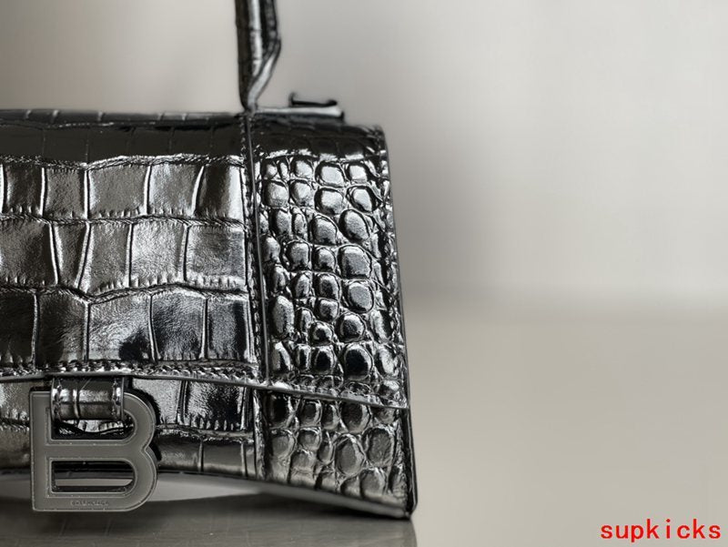 Amelia- BG Hourglass Bags - 020