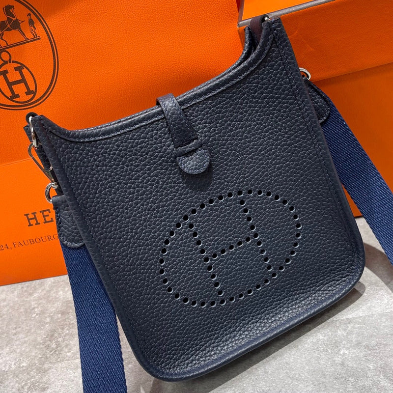 Amelia - HMS Bags - 1640