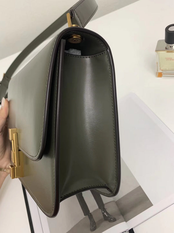 Amelia - YSL Bag - 3851